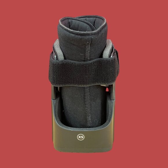 Ultimate Ortho - Cam Walker Air Chamber Fracture Boot - Black - Extra Small - Picture 3 of 16